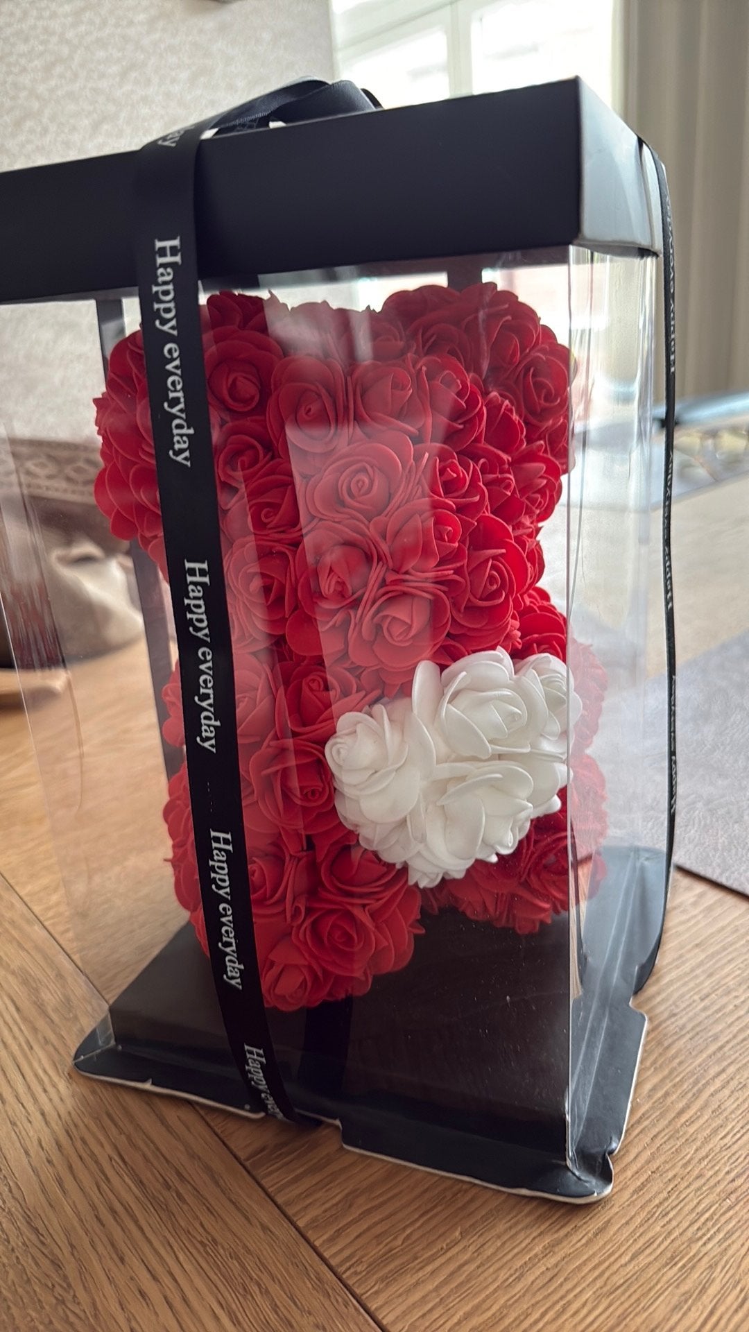 Rozen beertje - Rode rozenbeer met wit hartje, Overige stijlen, Nieuw, Kunststof, Ophalen of Verzenden