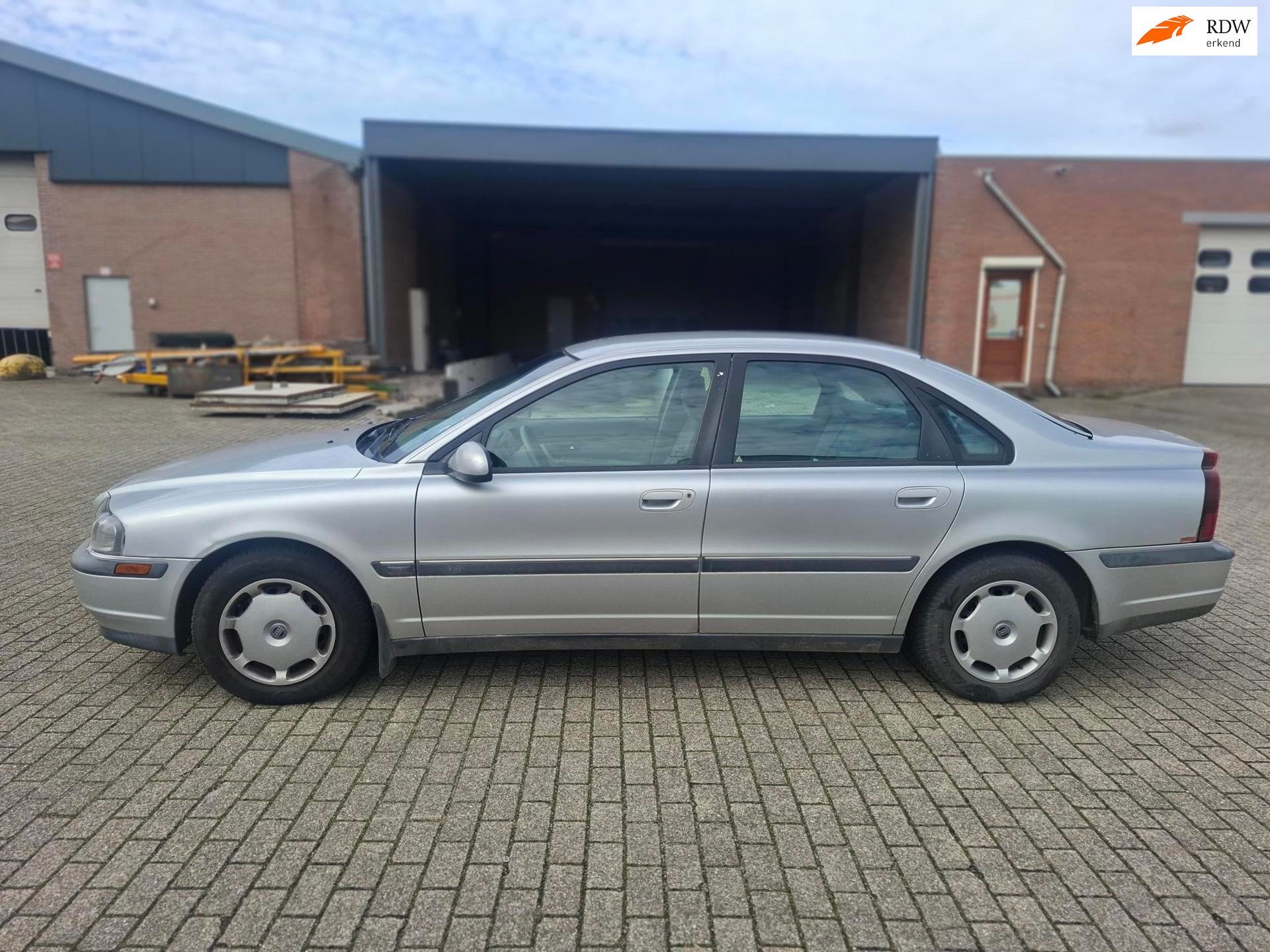 Volvo S80 2.4 Comfort, Dealer onderhouden, Stof, Zwart, Bedrijf