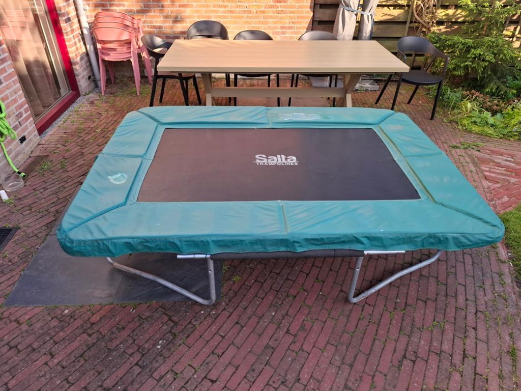 Salta trampoline 216x150 cm rechthoekig, Kinderen en Baby's, Speelgoed | Buiten | Trampolines, Ophalen