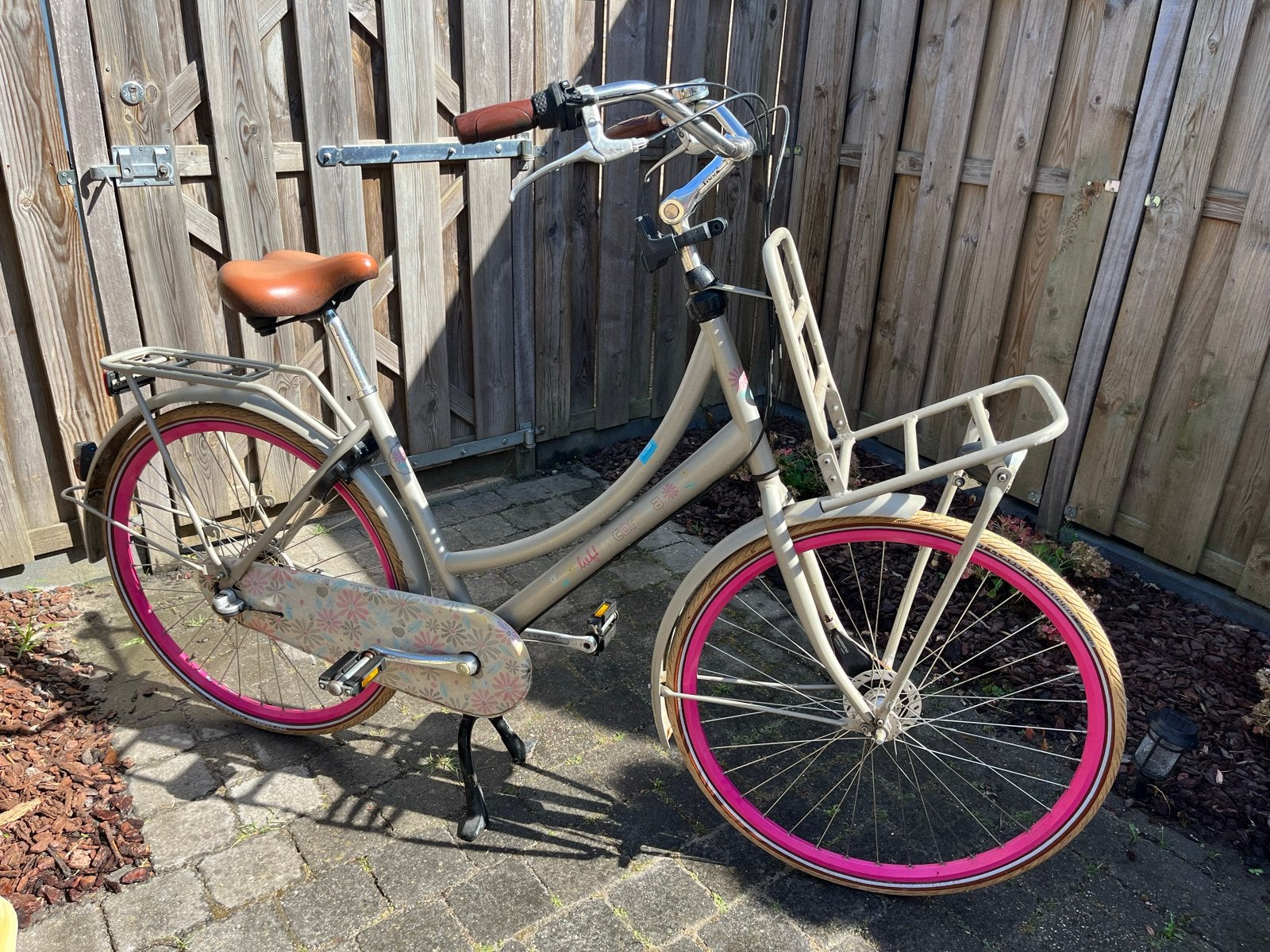 Cortina Lief! Moederfiets - Ideaal voor jonge gezinnen, Dubbele standaard, 0 zitjes, Schijfrem, Ophalen