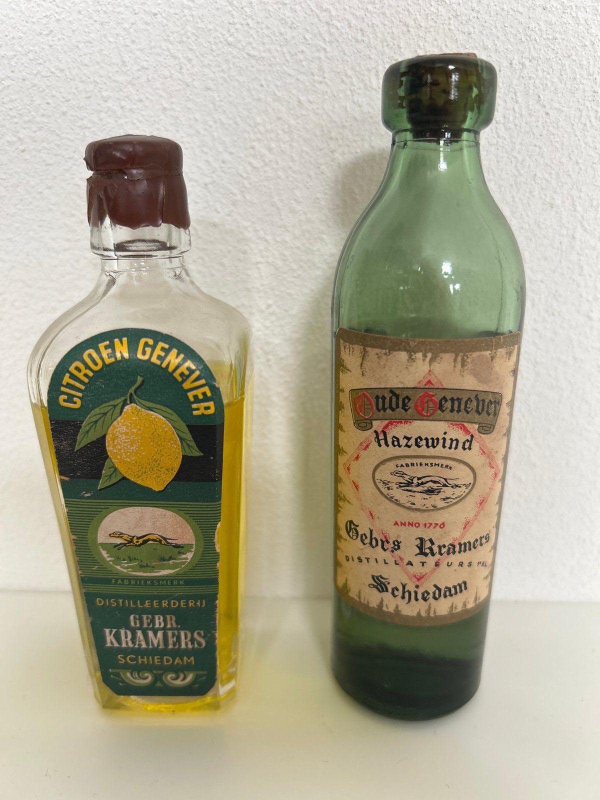 2 Antieke Drankminiaturen Gebr. Kramers Schiedam, Ophalen of Verzenden