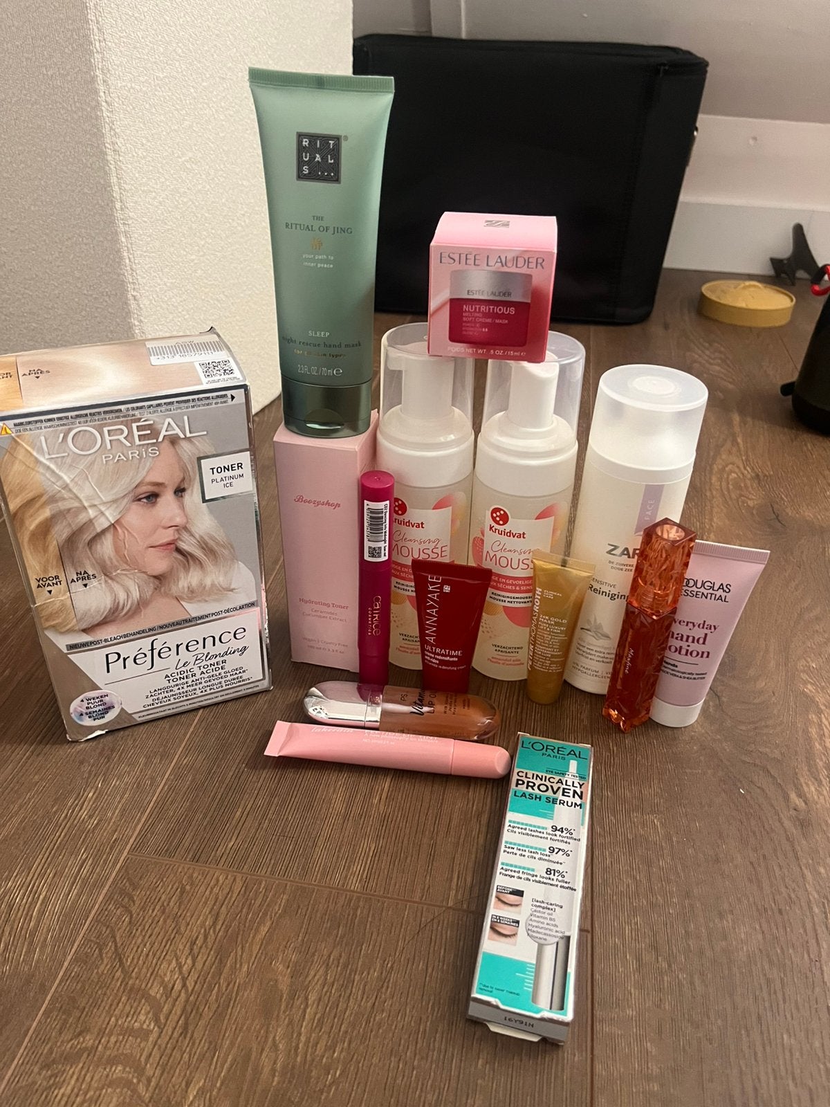 Ongeopende skincare, Ophalen of Verzenden, Zo goed als nieuw