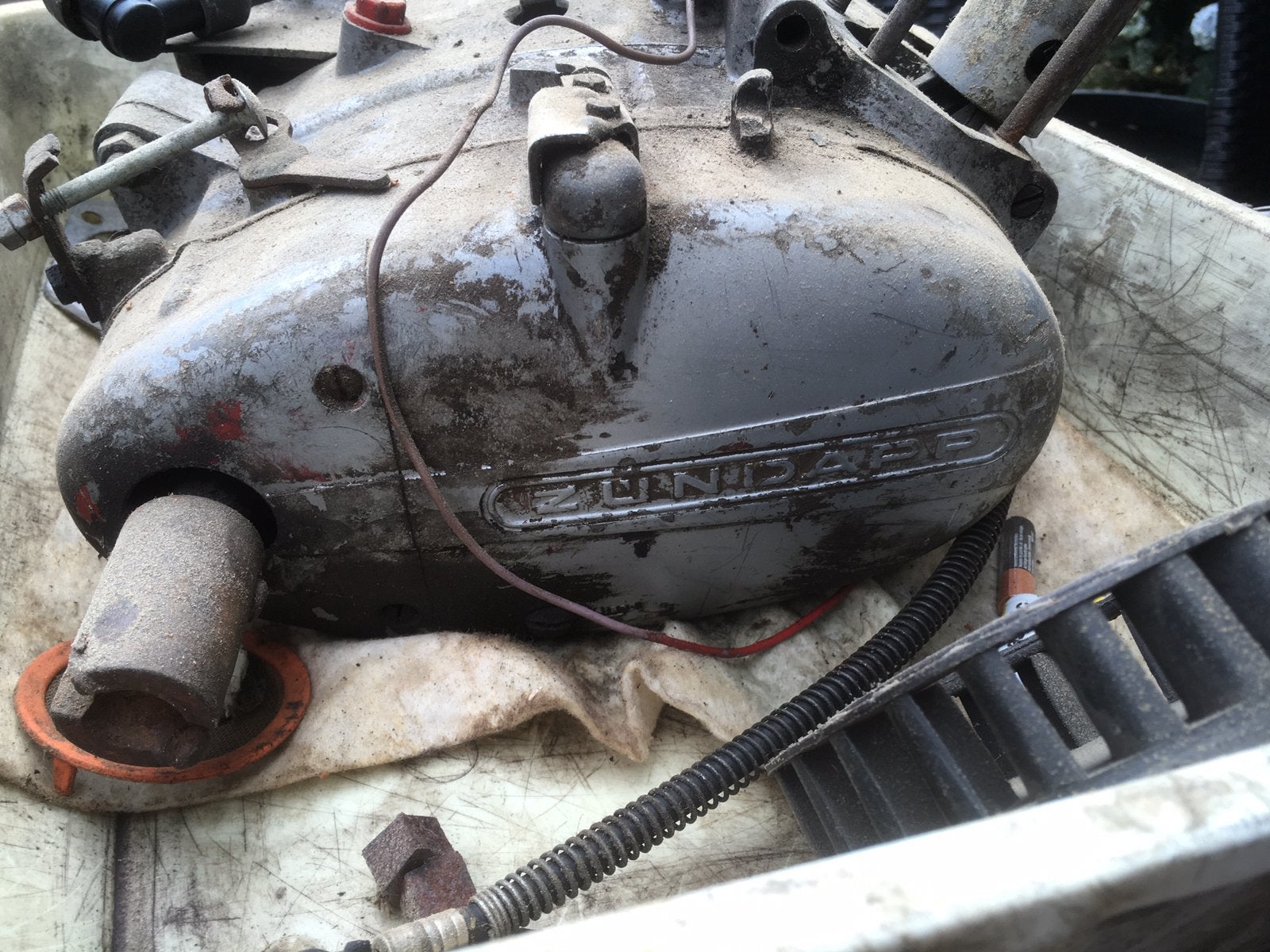 Zundapp brommerblok met cilinder, Fietsen en Brommers, Brommeronderdelen | Oldtimers, Ophalen of Verzenden, Gebruikt, Cilinder
