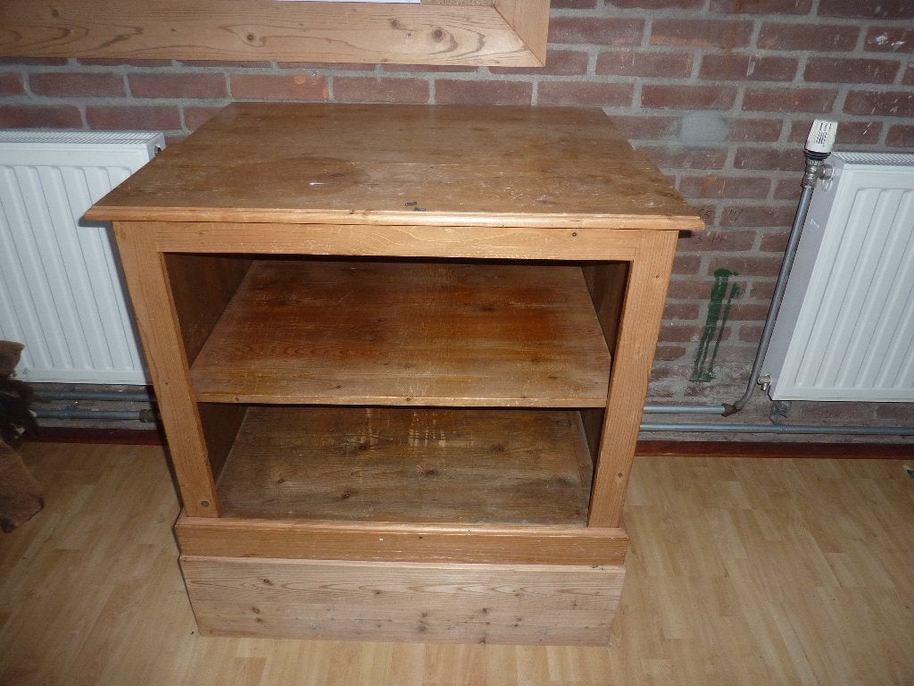kast hout, Ophalen, Gebruikt, Grenenhout, Vuren, grenen look