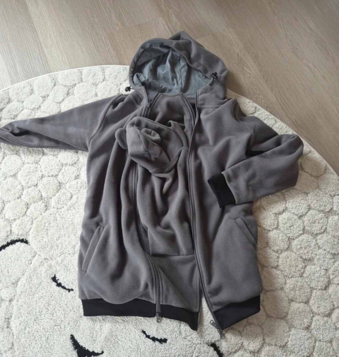 BPC Mama Fleece Zwangerschapsjas met Baby-inzet, Ophalen of Verzenden, Zo goed als nieuw