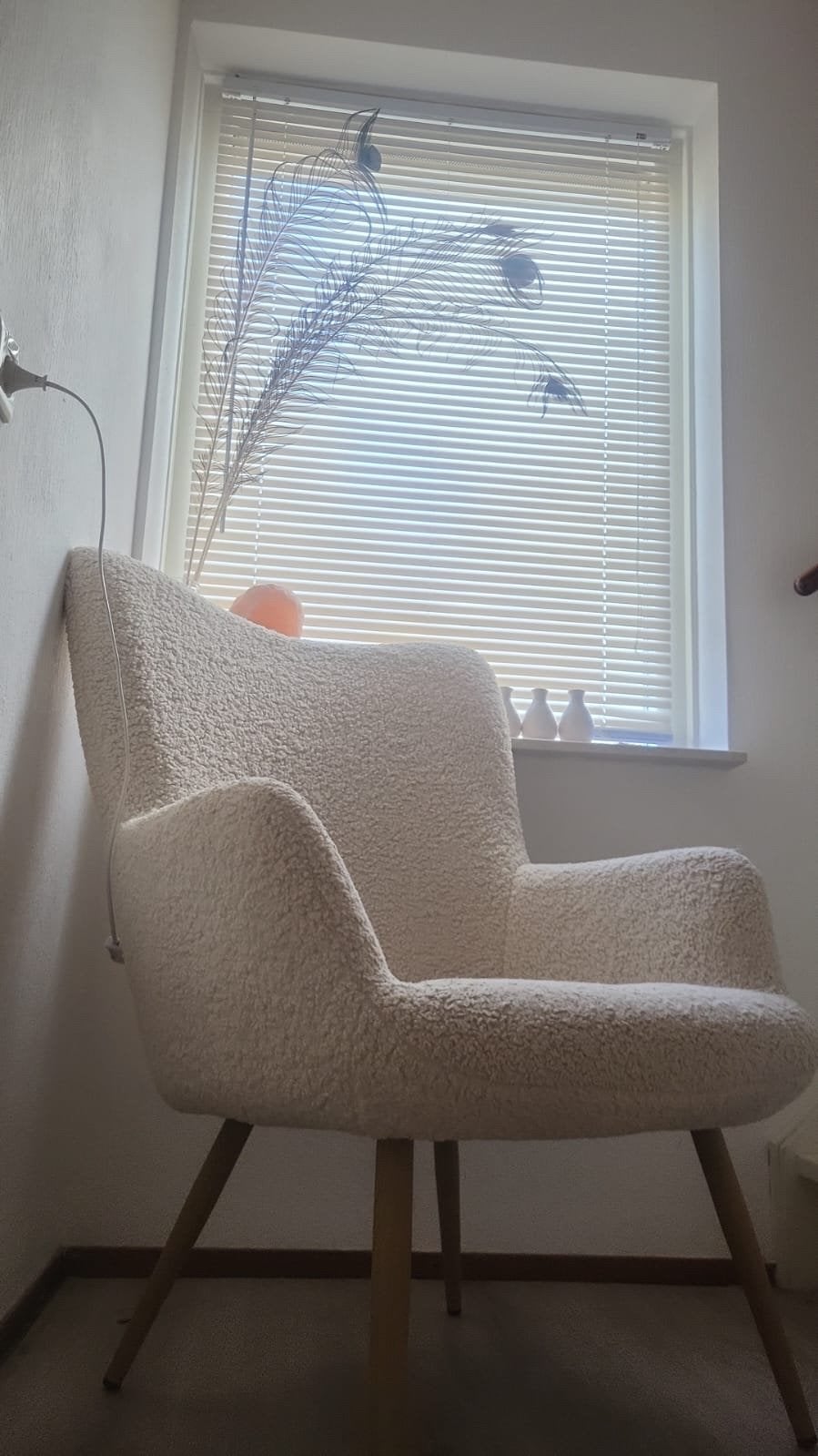 Mooie teddy stoel van Jysk, Huis en Inrichting, Fauteuils, Ophalen, 75 tot 100 cm, Zo goed als nieuw, Stof
