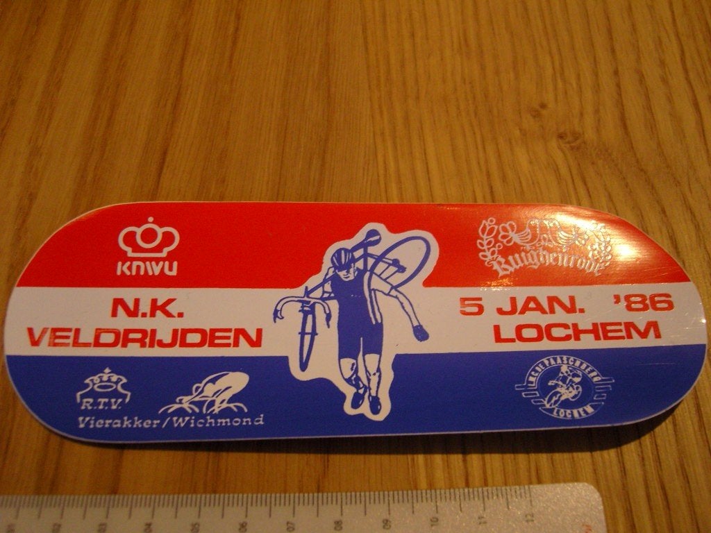 sticker Lochem 1986 N.K. Veldrijden KNWU Fiets Vierakker Wi*, Ophalen, Zo goed als nieuw