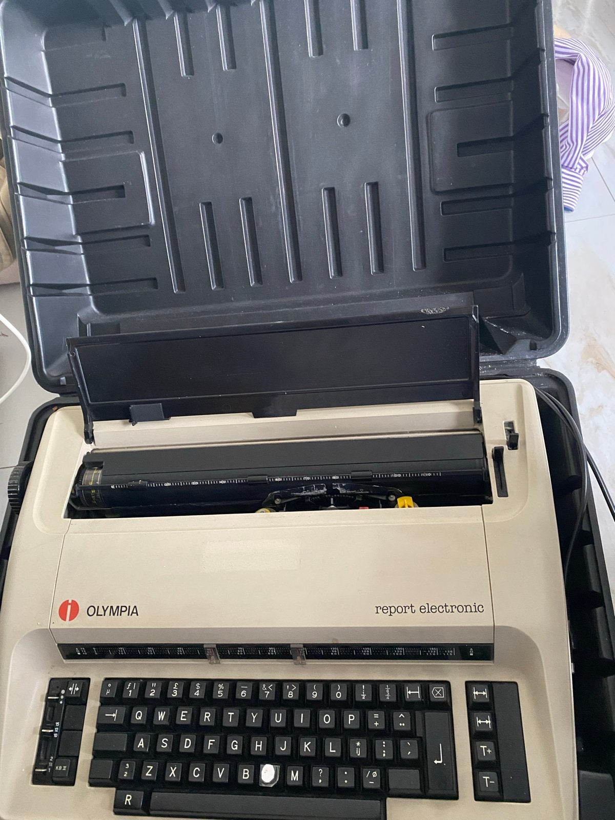 Vintage Olympia Report Electronic Typemac met Koffer - Werkt, Diversen, Ophalen of Verzenden