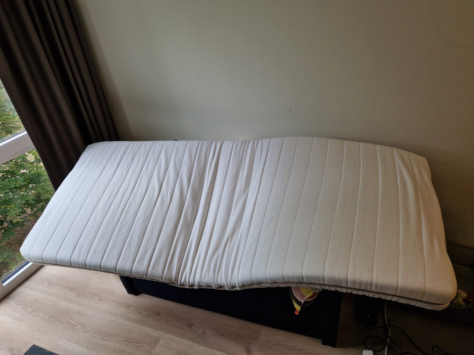 Opklapbed (80x190) + IKEA MALFORS Matras (80x200), Gebruikt, Eenpersoons, Zwart, Metaal