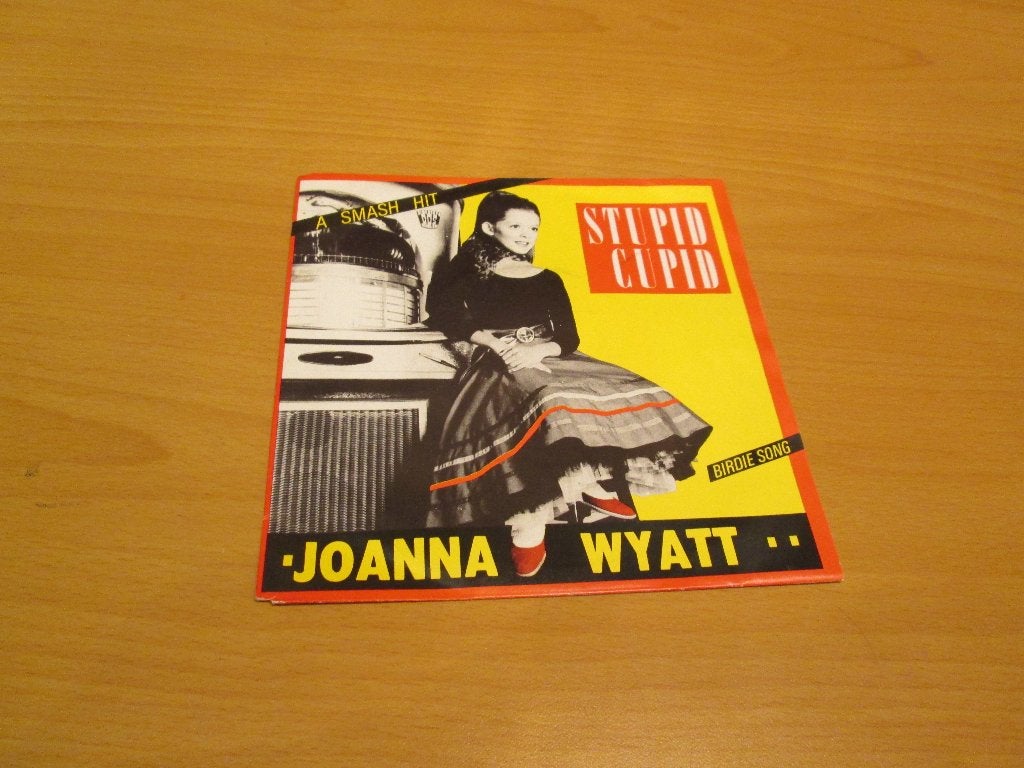 Joanna Wyatt - Stupid Cupid / Birdie Song, Ophalen of Verzenden, Gebruikt, Pop