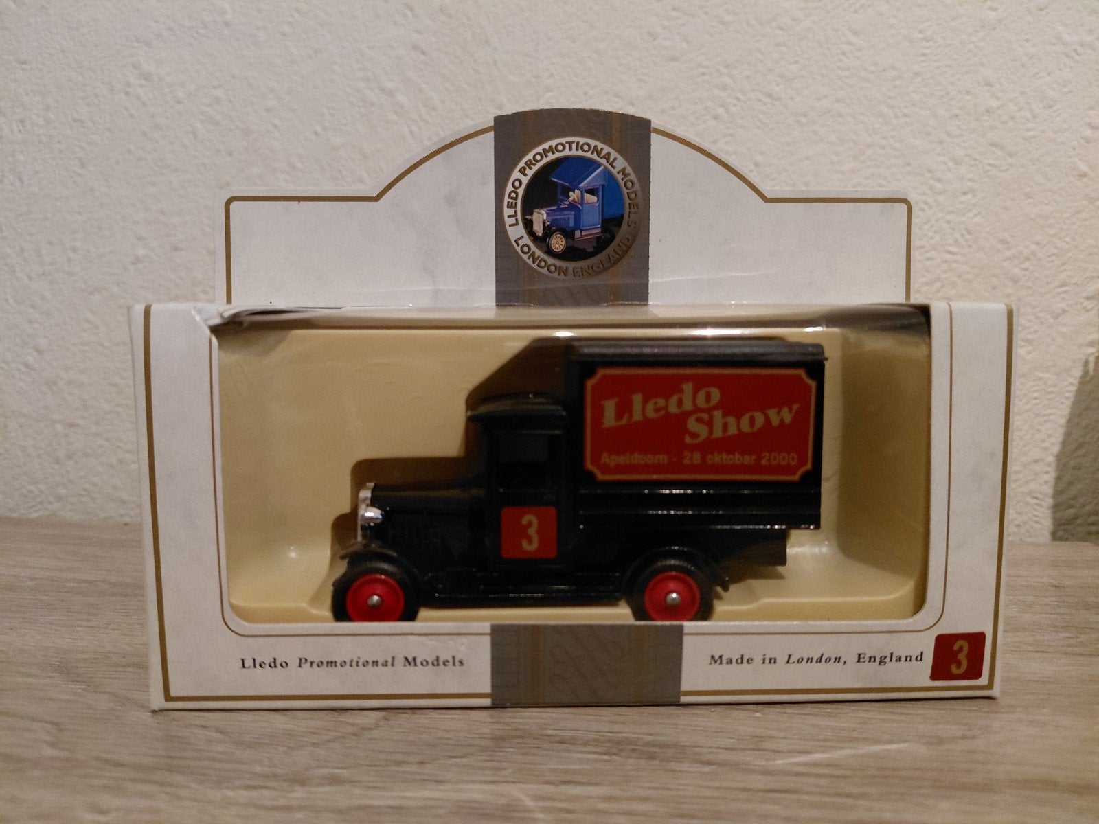 'Lledo Show Apeldoorn 2000' Chevrolet Van, Overige merken, Verzenden, Groter dan 1:32, Nieuw