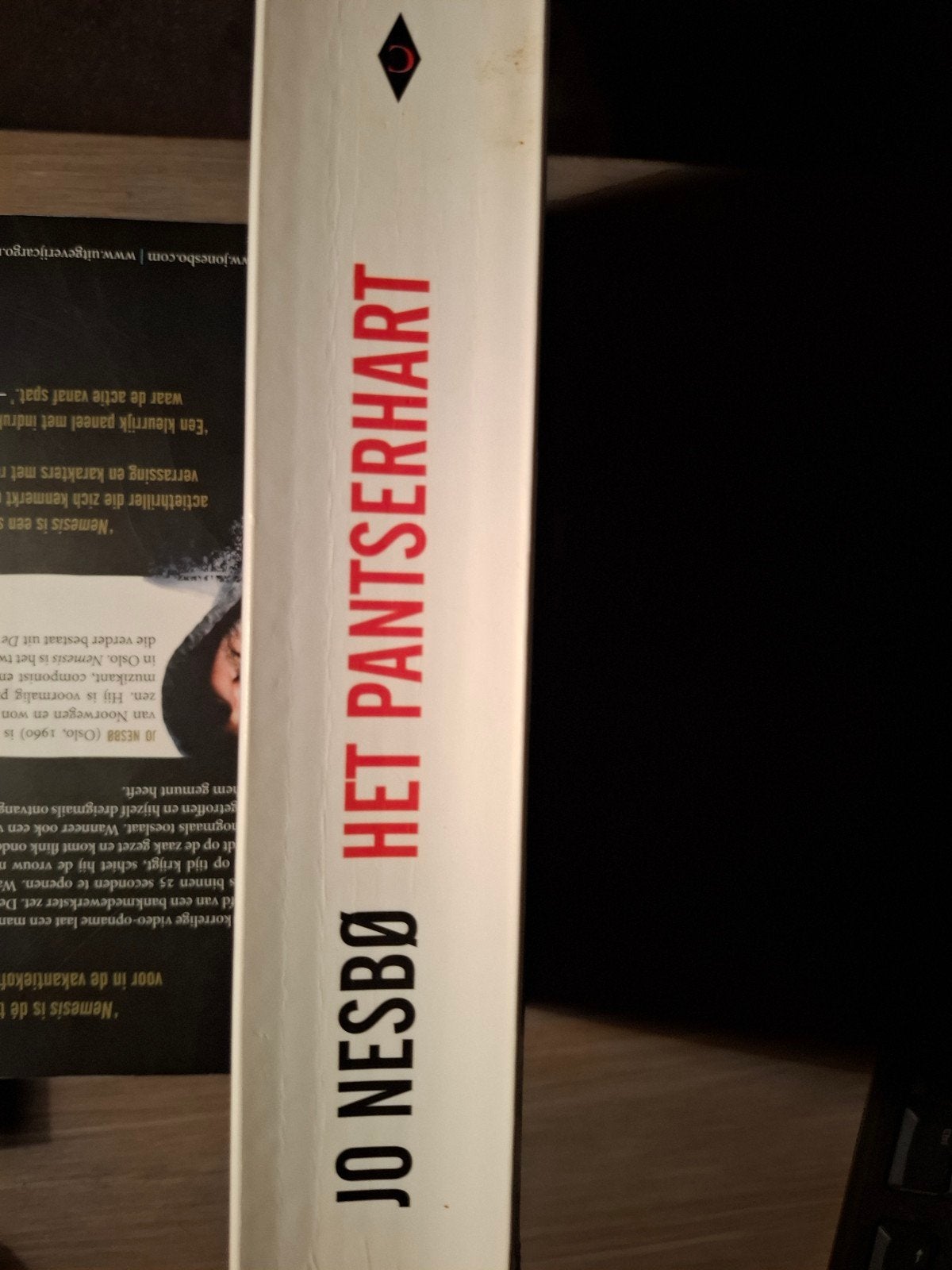 Jo Nesbø - Het Pantserhart (Literaire Thriller), Ophalen of Verzenden, Gelezen, Jo Nesbø, Scandinavië