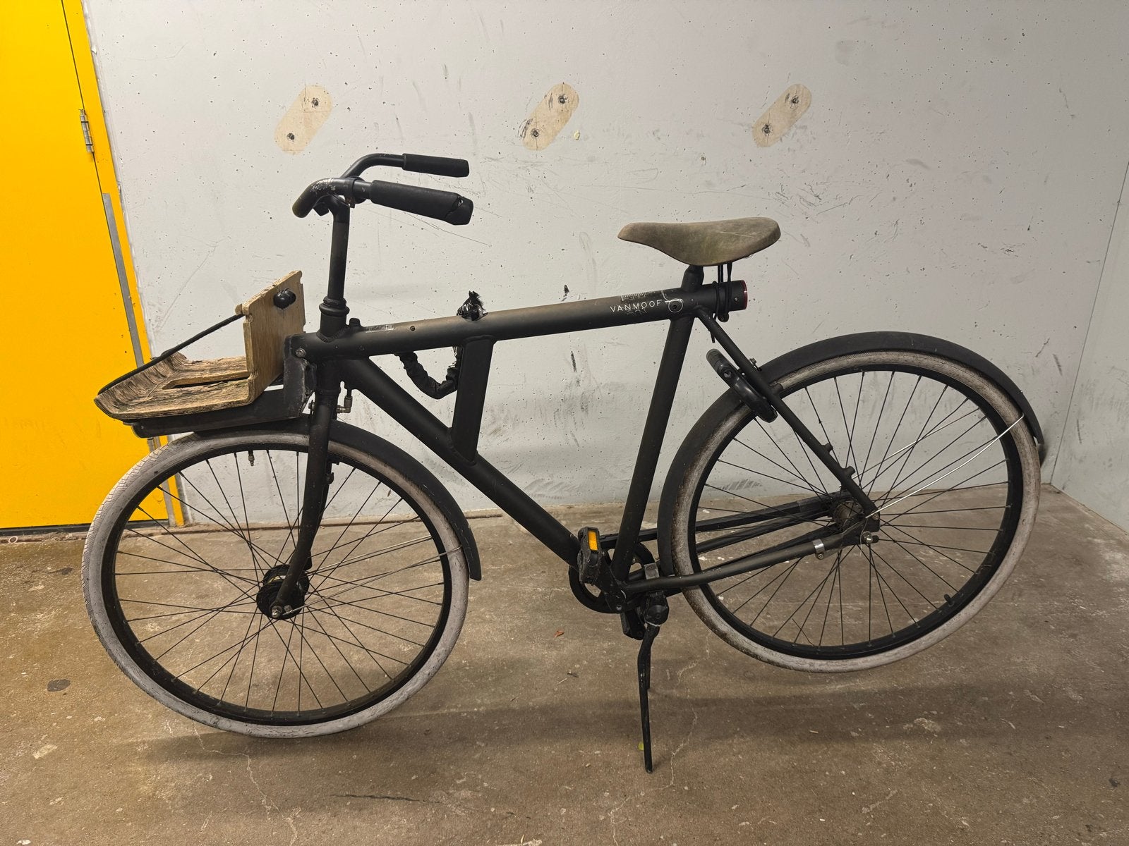 VanMoof 5 - Gebruikte stadsfiets, Gebruikt, Versnellingen, Schijfrem, 53 tot 57 cm