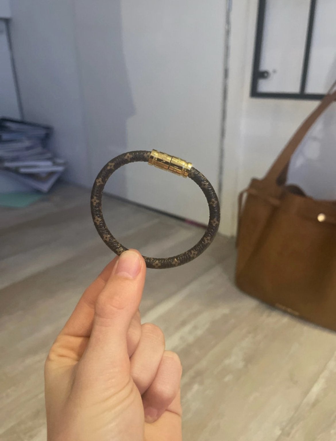 Louis Vuitton armband, Sieraden, Tassen en Uiterlijk, Armbanden, Verzenden, Nieuw, Bruin, Leer