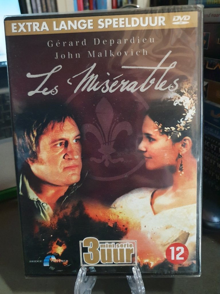 Les Miserables met Gerard Depardien DVD, Alle leeftijden, Ophalen, Zo goed als nieuw