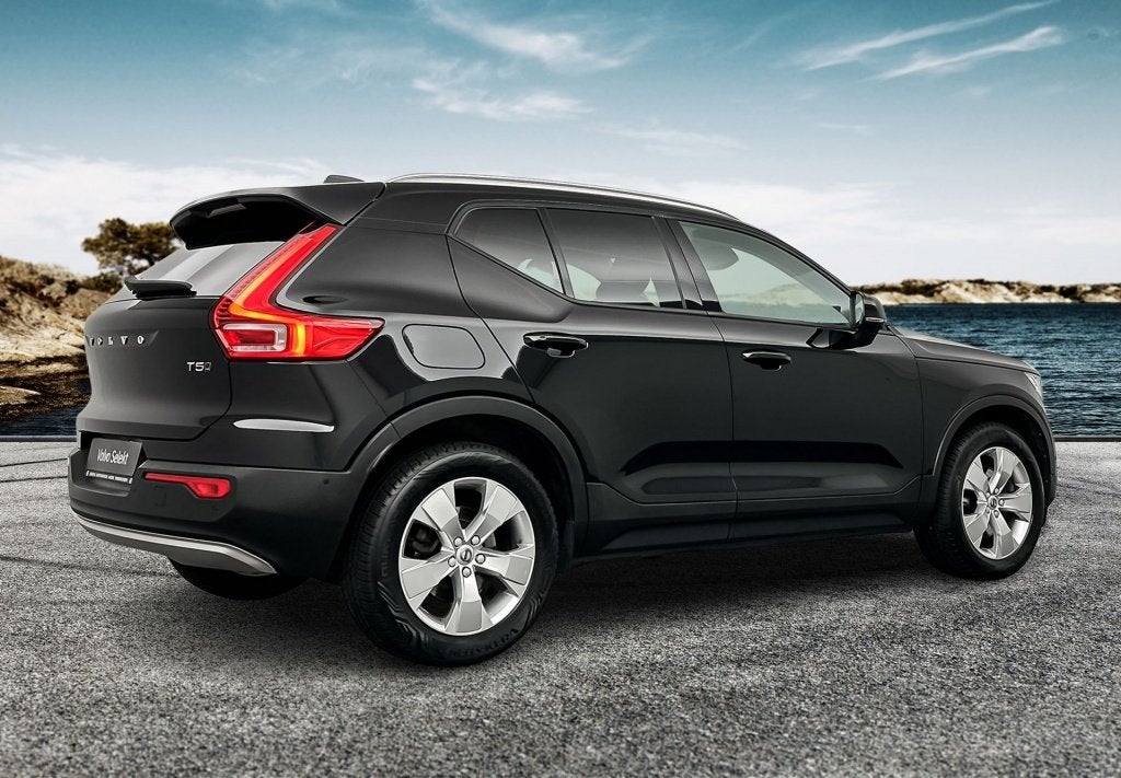 Volvo XC40 T5 248PK AWD AUT8 Intro Ed| Adap.Cruise| Trekhaak, Auto's, Volvo, 12 maanden, Gebruikt, 4 cilinders, Zwart