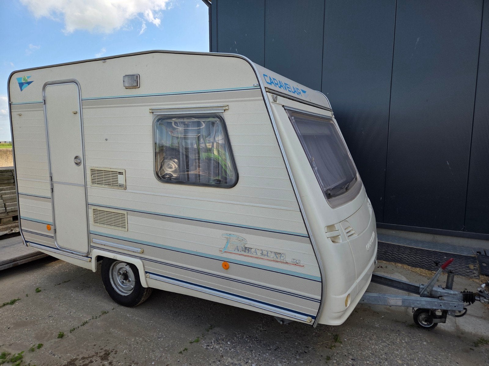 Caravelair 350 ek , lichtgewicht,1996 ,met voortent,, Caravans en Kamperen, Caravans, Schokbreker, Standaardzit, Omvormbare zithoek