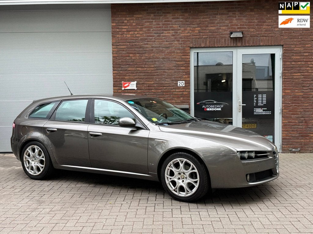 Alfa Romeo 159 Sportwagon 1.8 mpi Business|AIRCO|NIEUWE APK|, Auto's, Alfa Romeo, Gebruikt, Zwart, 4 cilinders, Origineel Nederlands