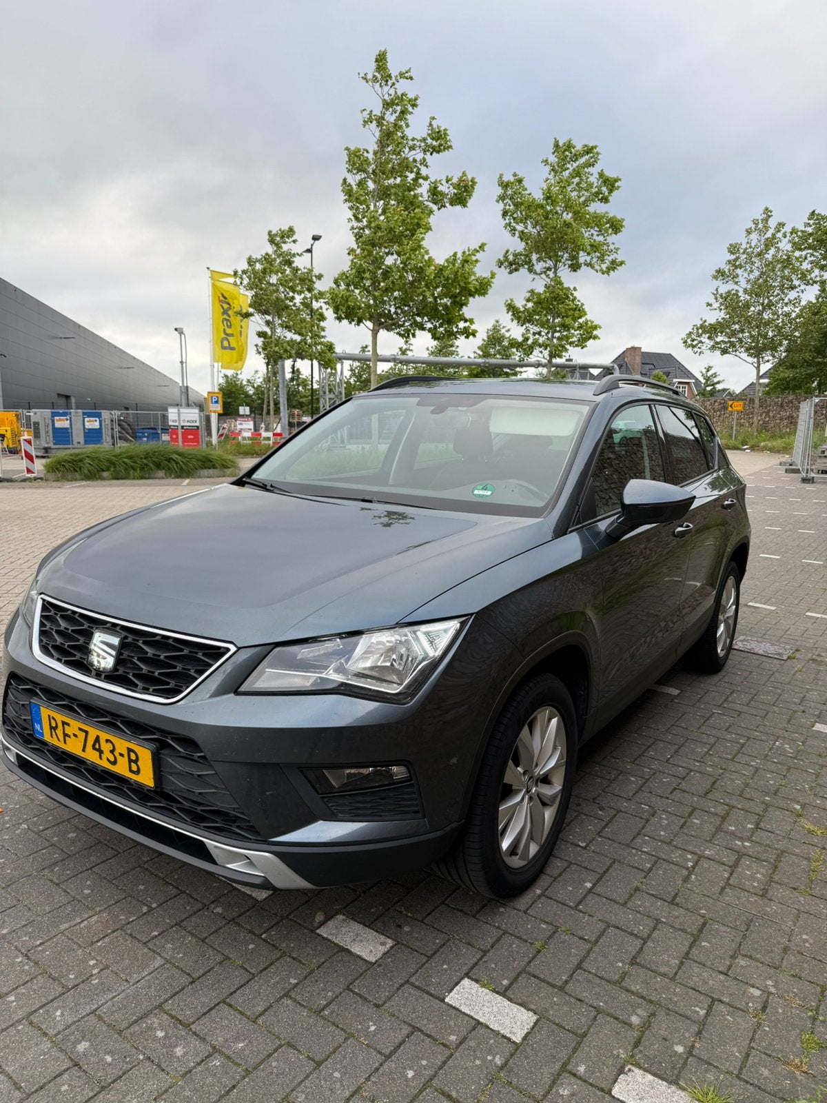 Seat Ateca 1.0 Ecotsi 115pk 2017 Grijs, Auto's, Seat, Voorwielaandrijving, Stof, Ateca, Origineel Nederlands