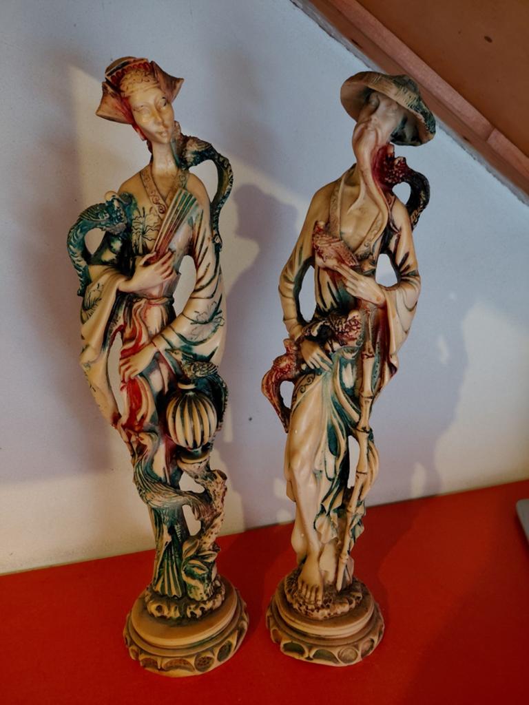 Oosterse Beelden, Ophalen