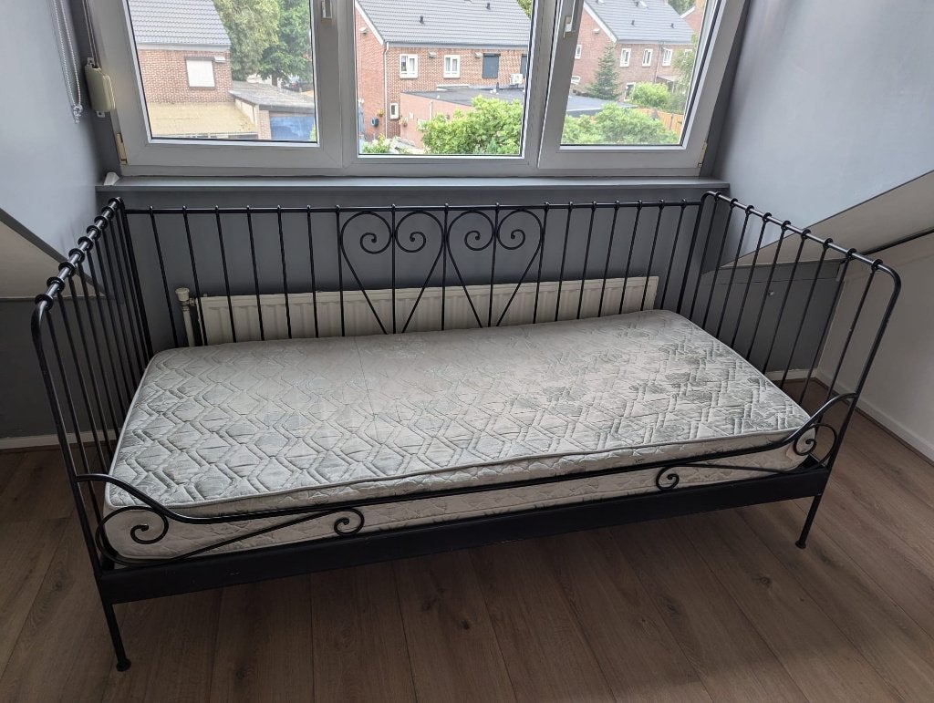 Eenpersoonsbed incl. matras, Ophalen, Gebruikt, 90 cm, Eenpersoons