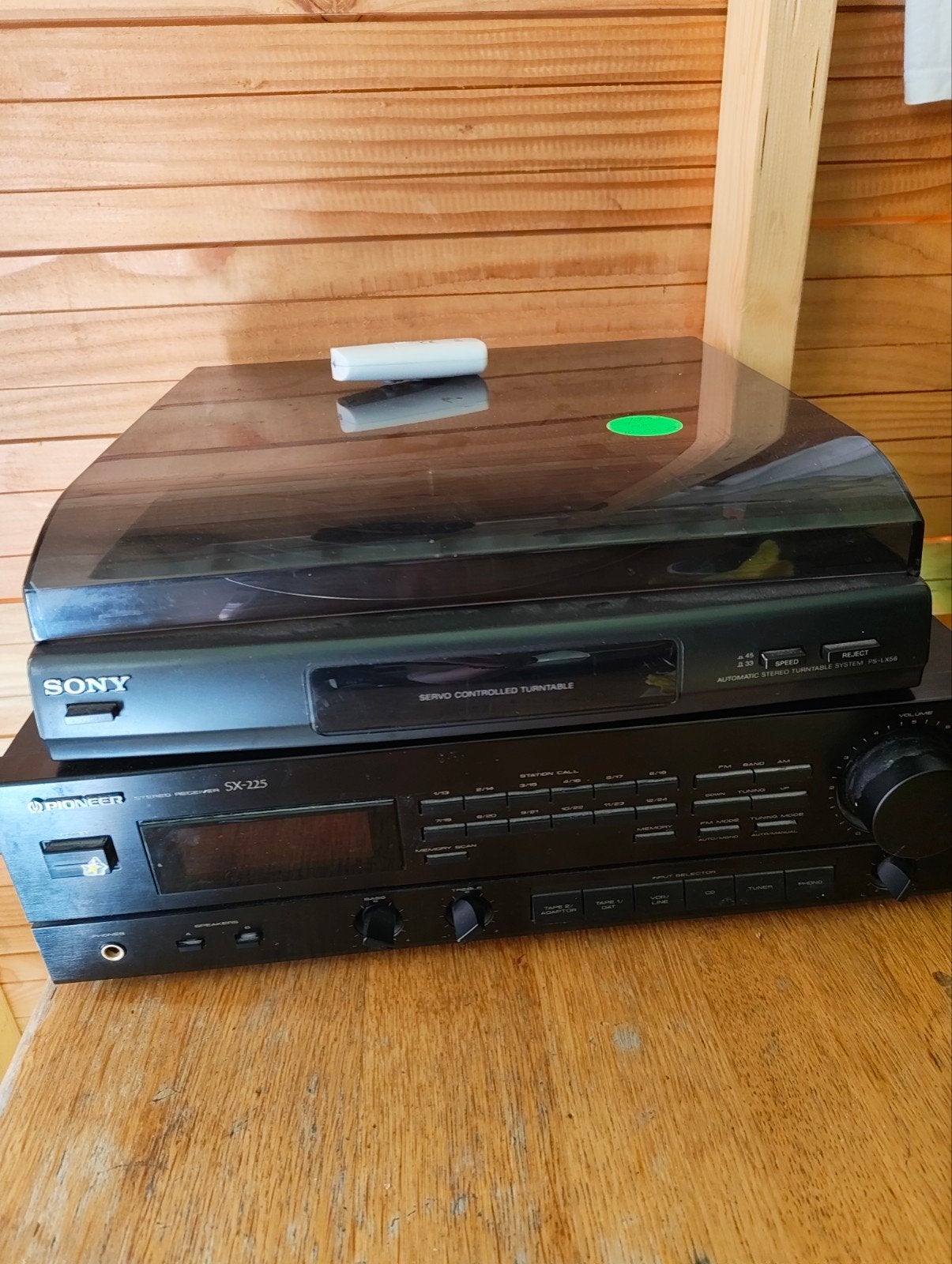 versterker met boksen en twee platenspelers, Audio, Tv en Foto, Versterkers en Receivers, Ophalen of Verzenden, Gebruikt, 60 tot 120 watt
