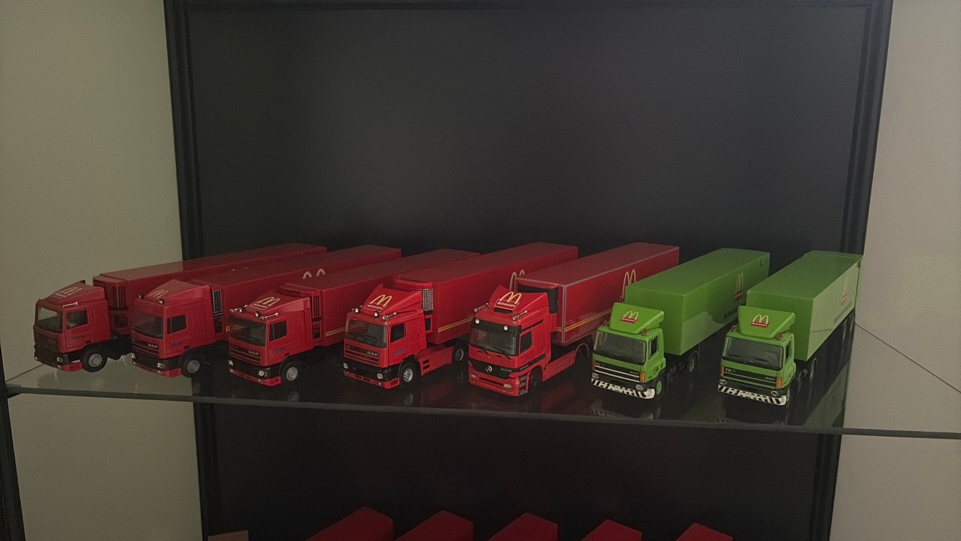Mc donald’s scania daf Mercedes, Ophalen of Verzenden, Zo goed als nieuw, Bus of Vrachtwagen, Tekno