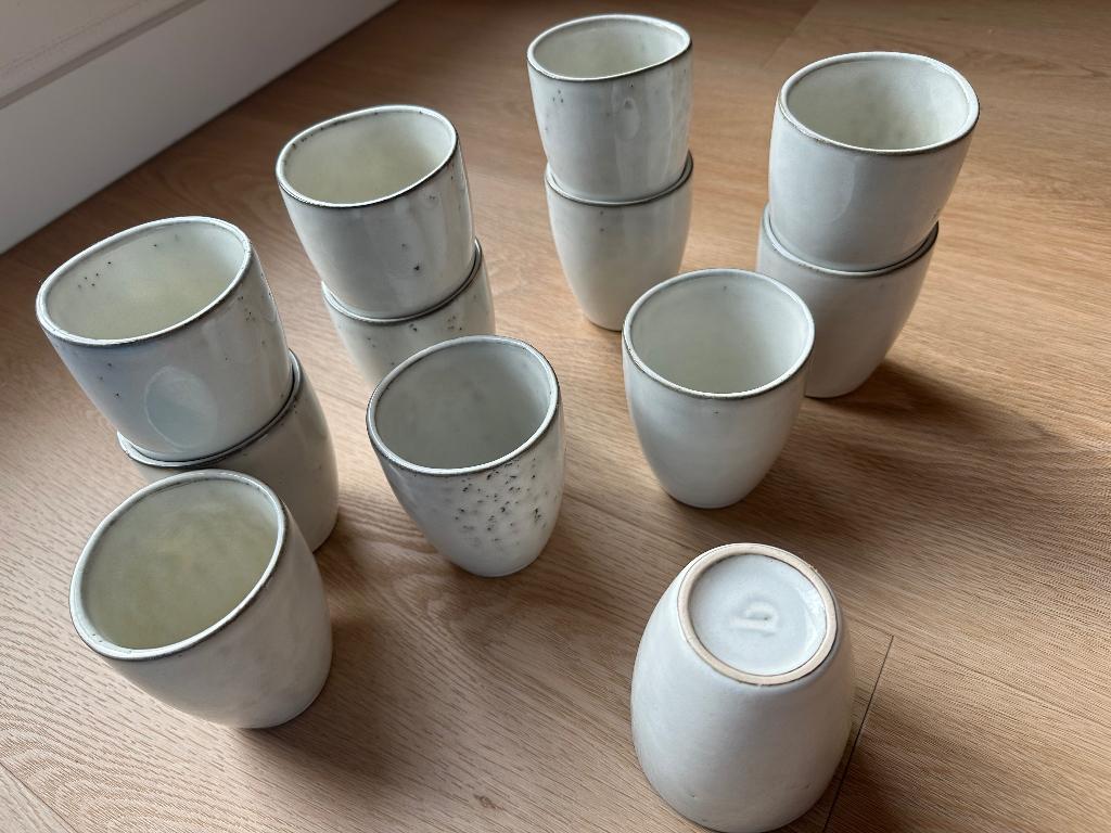 Broste Copenhagen Nordic Sand Mok 10 cm 25 cl als nieuw!, Ophalen, Keramiek, Zo goed als nieuw, Overige stijlen