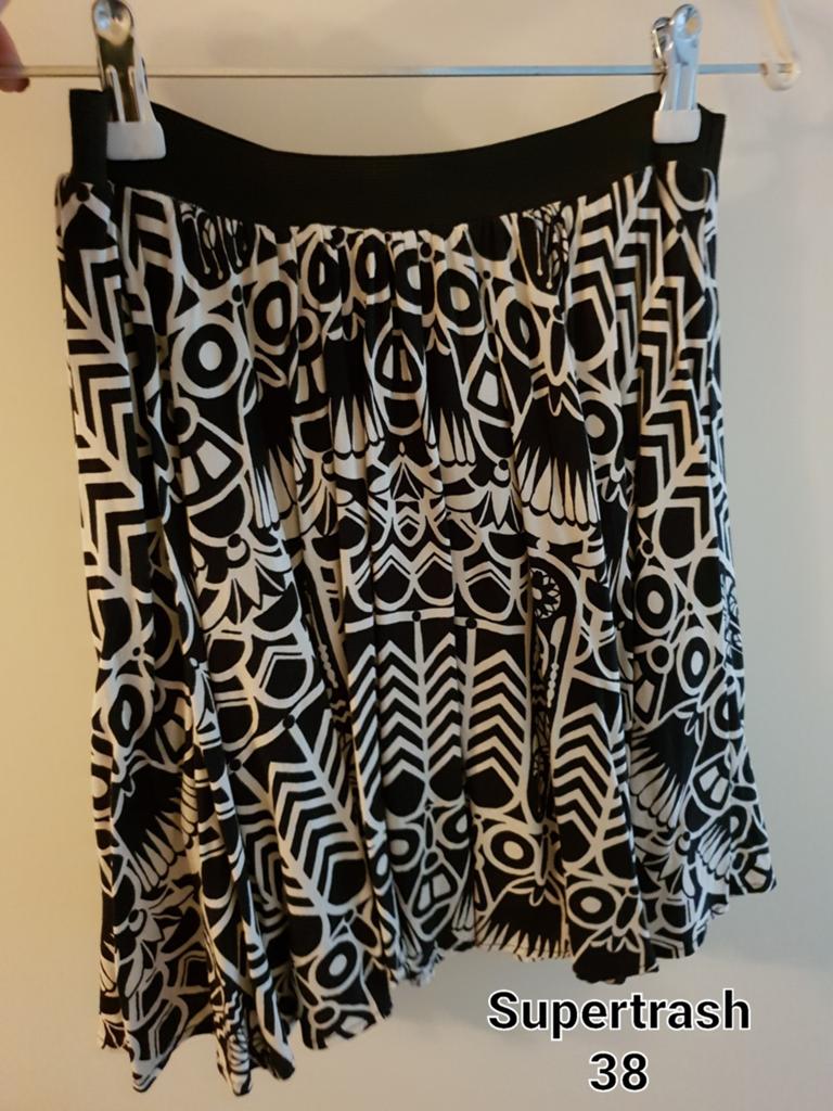Rok met elastische band - Supertrash 38, Maat 38/40 (M), Supertrash, Zwart, Ophalen of Verzenden