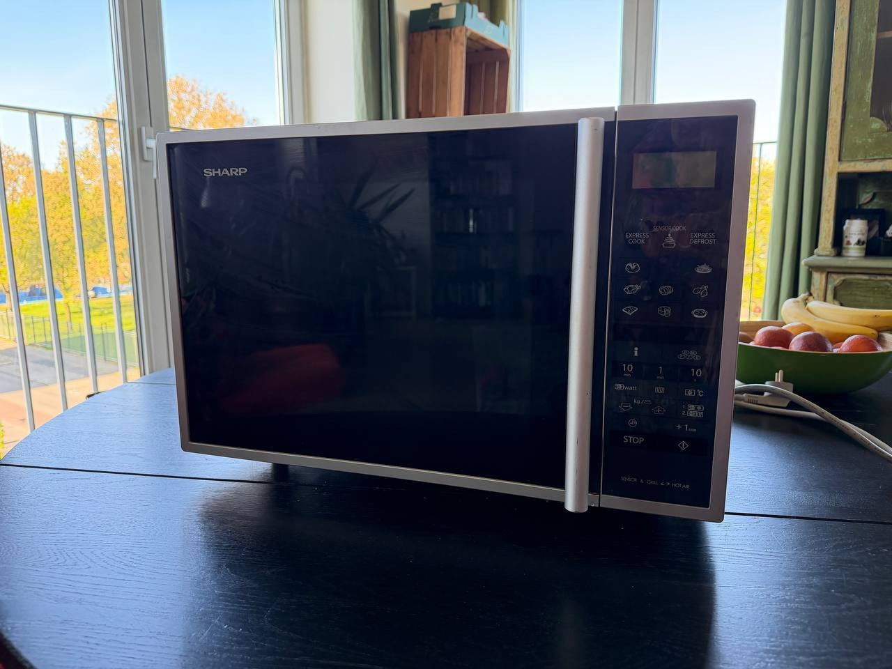 Sharp R-961 combi oven, Ophalen, Zo goed als nieuw, Minder dan 45 cm