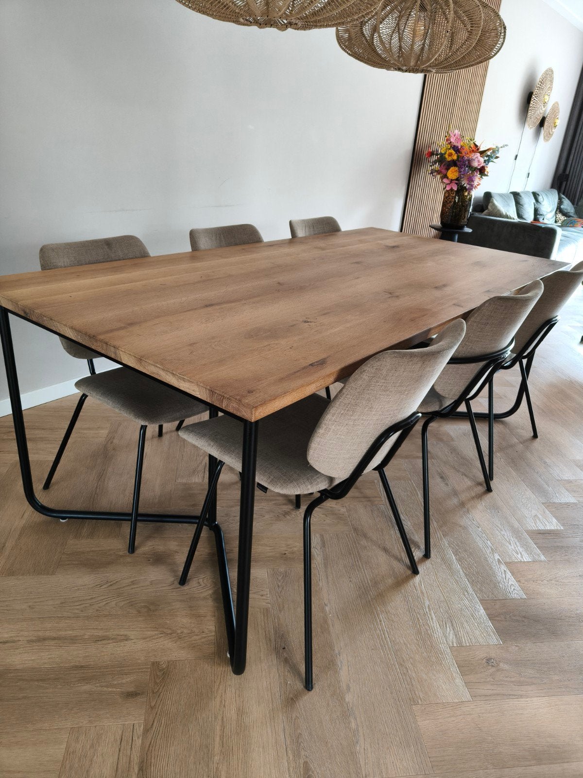 Massief eiken tafel met 6 stoelen, Huis en Inrichting, Ophalen, Gebruikt, 4 tot 6 stoelen