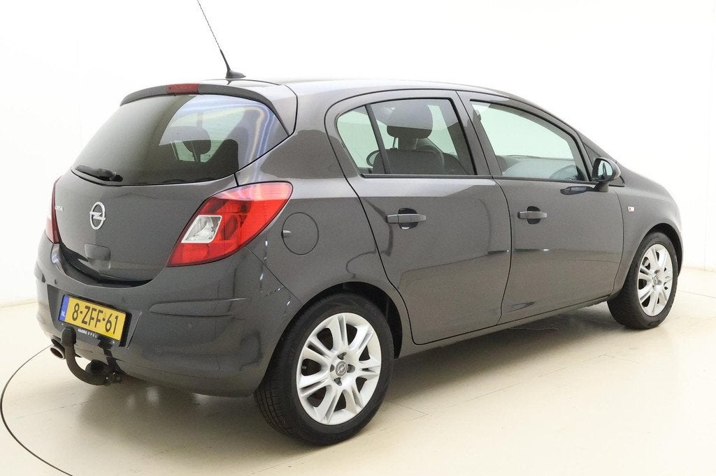 Opel Corsa 1.2-16V BlitZ | Cruise Control | Climate Control, Voorwielaandrijving, Gebruikt, 4 cilinders, 1229 cc
