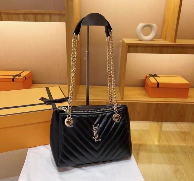 2 verschillende YSL vrouwen tassen, Sieraden, Tassen en Uiterlijk, Tassen | Damestassen, Ophalen of Verzenden, Nieuw, Zwart, Schoudertasje