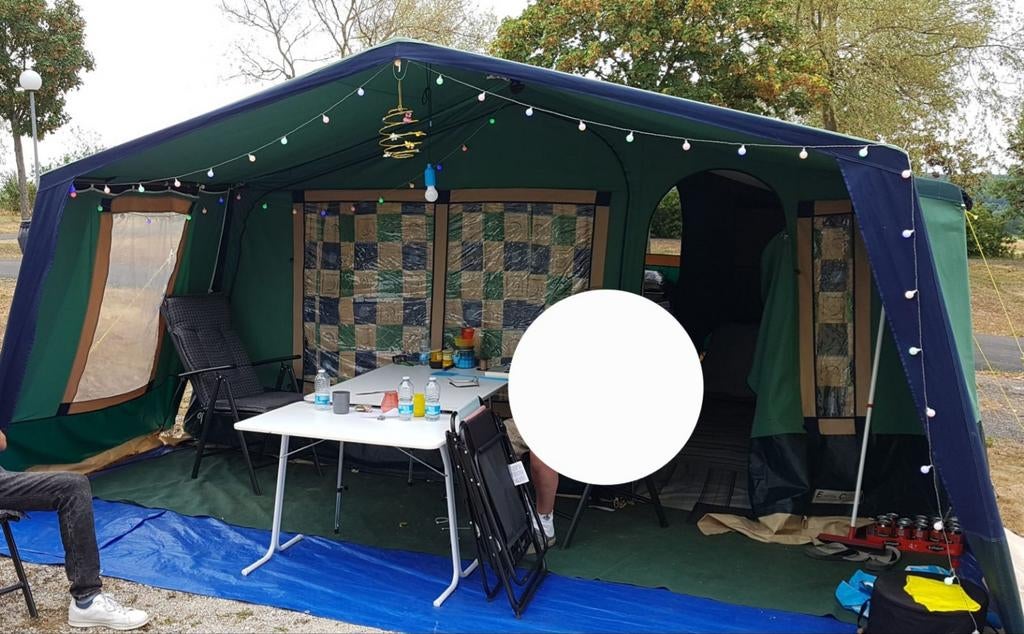 Ruime 6-persoons vouwwagen met bermkeuken, Ophalen
