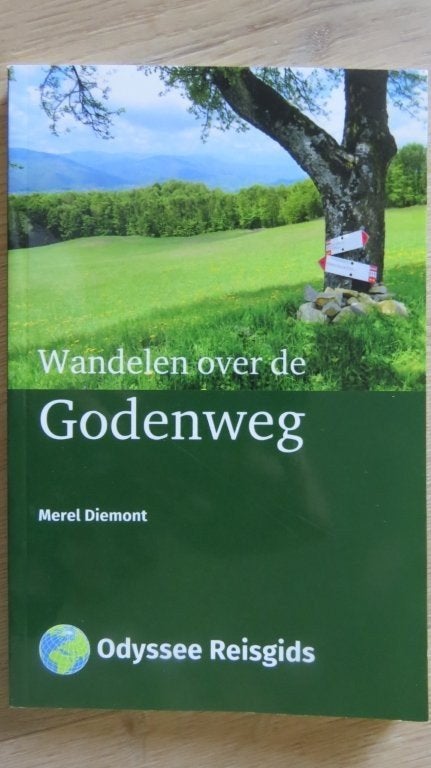 Odyssee Reisgids: Wandelen over de Godenweg, Merel Diemont, Overige merken, Europa, Ophalen of Verzenden, Zo goed als nieuw