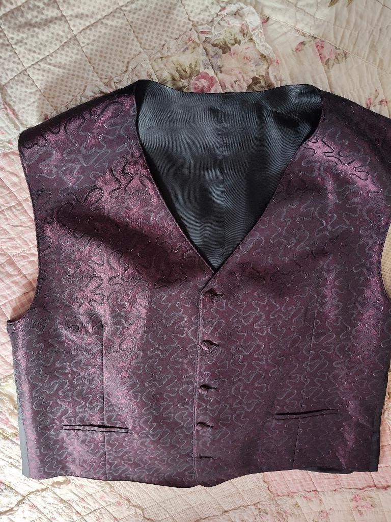 Gilet met assessoires nieuw, Ophalen of Verzenden, Nieuw, Zwart, Met patroon