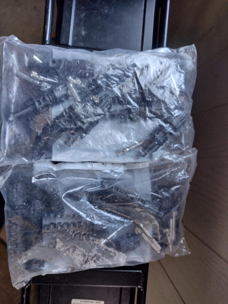 Te koop zonnepaneel stekkers 10 om 10, Ophalen of Verzenden, Stekker