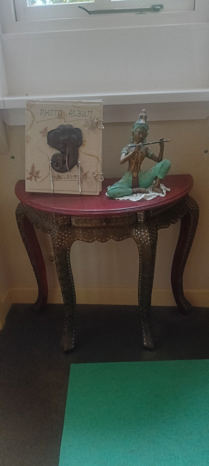Thaise kunst, Ophalen