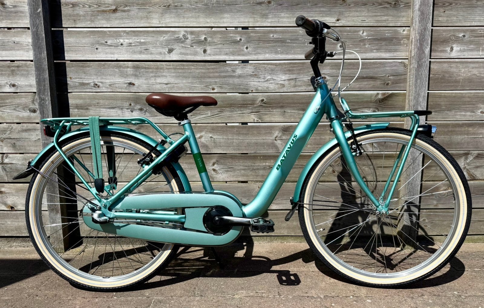 Zeer nette Batavus Star 24 inch meisjesfiets, Fietsen en Brommers, Fietsen | Meisjes, Ophalen, Velgrem, Versnellingen, Gebruikt