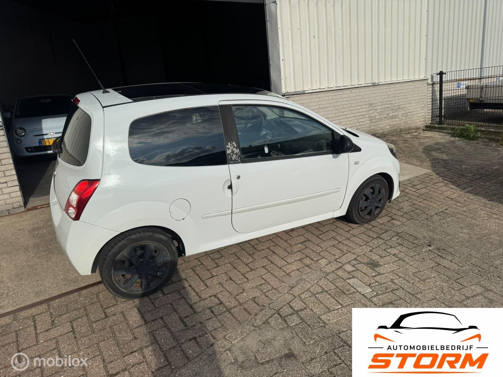 Renault Twingo 1.2-16V Night & Day, Voorwielaandrijving, Twingo, Gebruikt, 31 €/maand