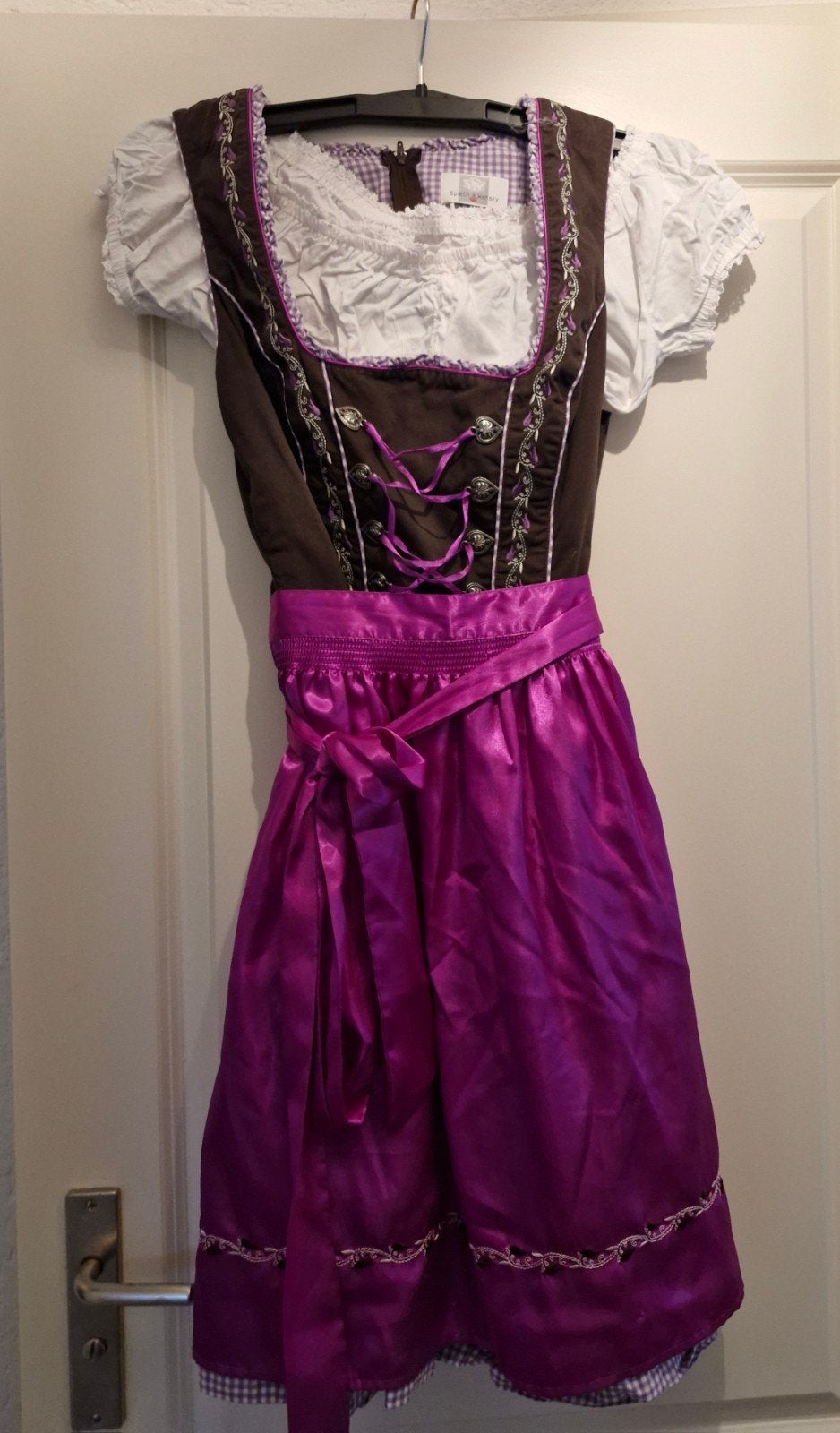 Dirndl jurk met blouse en schort - Maat 38/40 (M), Kleding | Dames, Maat 38/40 (M), Paars, Ophalen of Verzenden, Boven de knie