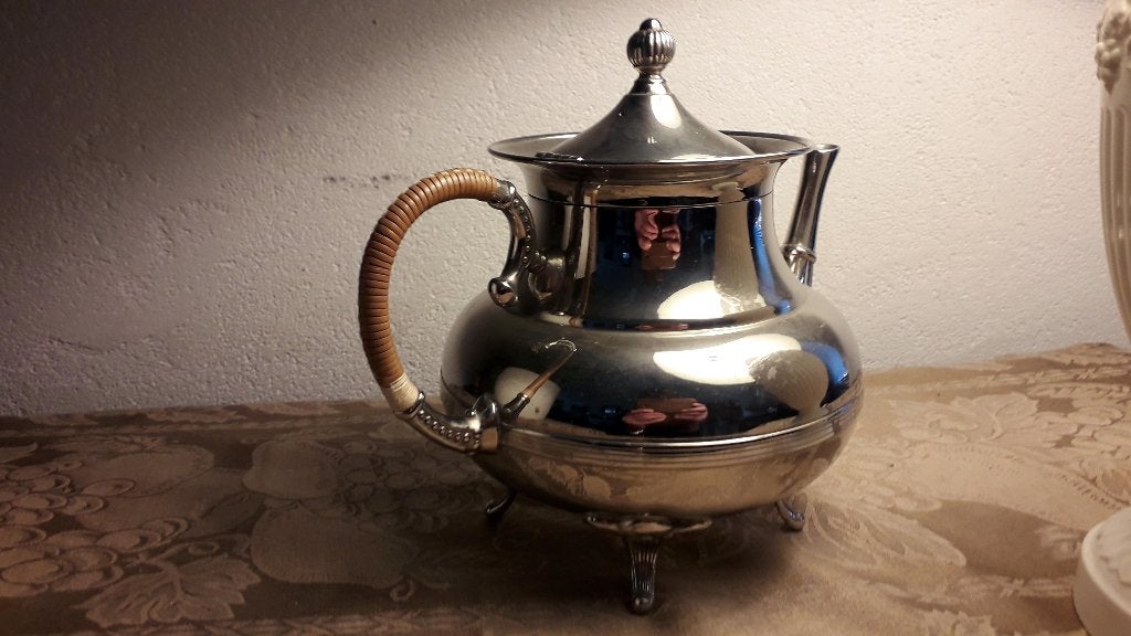 RIO TIEL TINNEN THEEPOT MET GEVLOCHTEN HANDVAT, Antiek en Kunst, Ophalen of Verzenden