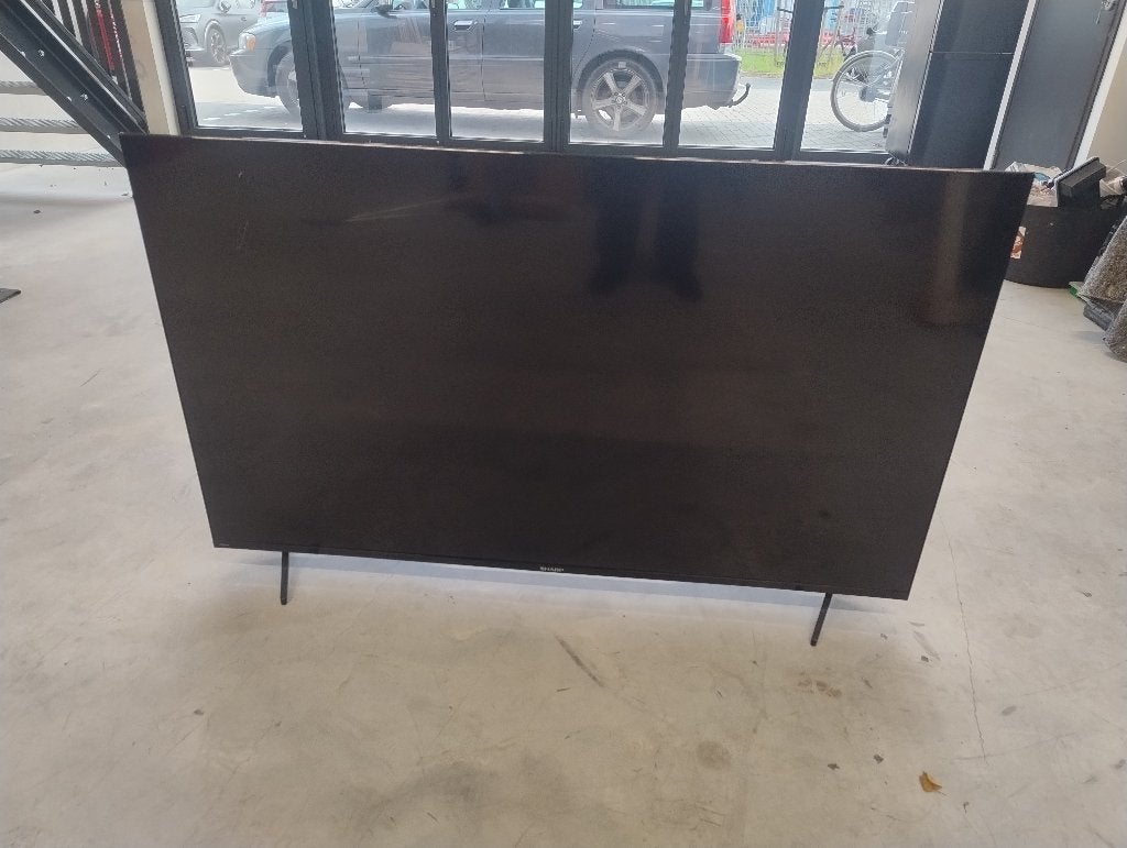 nieuwe sharp TV met krasjes, Ophalen, Philips, LED, 50 Hz