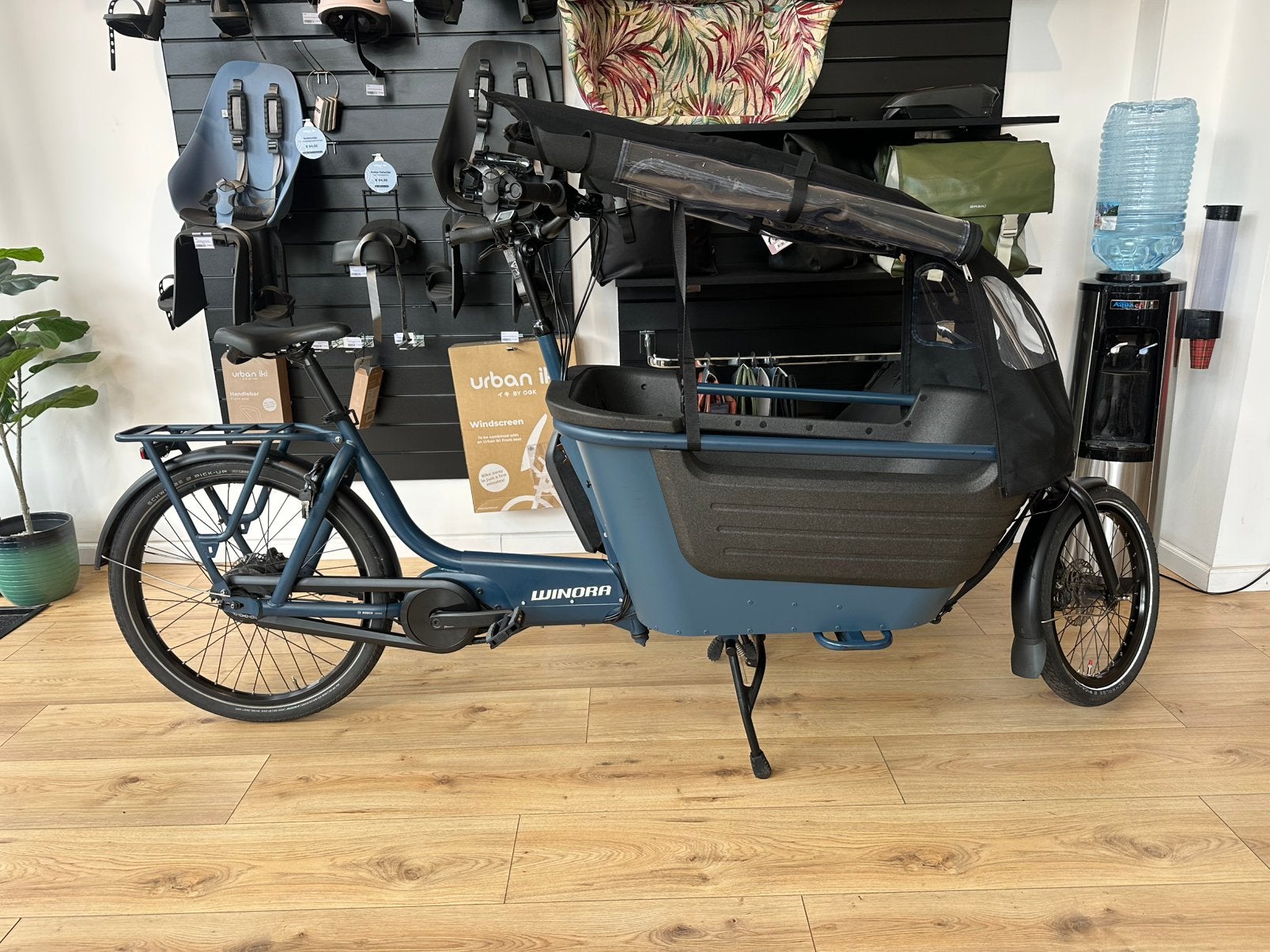 Mooie Winora FUB 2 elektrische bakfiets Bosch Cargoline 85NM, Fietsen en Brommers, Fietsen | Bakfietsen, Zo goed als nieuw, 3 kinderen