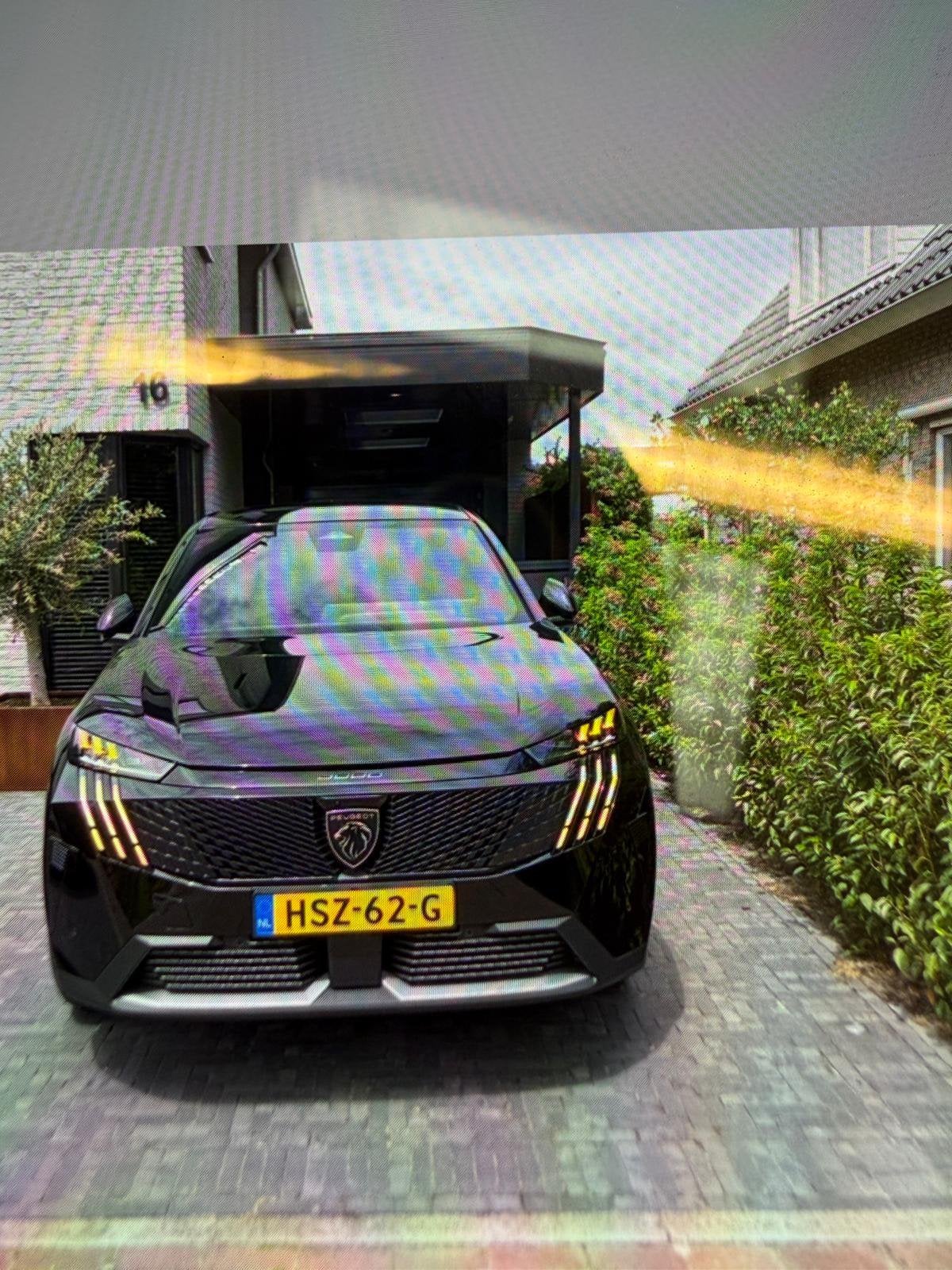 Peugeot 3008 1.6 Plug-in Hybrid 195pk E-dcs7 2025 Zwart, 1550 kg, 4 cilinders, Adaptive Cruise Control, Zwart
