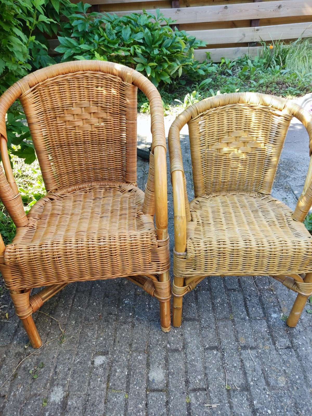 Set van 2 kinder rotan stoelen - Vintage/Retro, Kinderen en Baby's, Kinderkamer | Tafels en Stoelen, Ophalen, Gebruikt