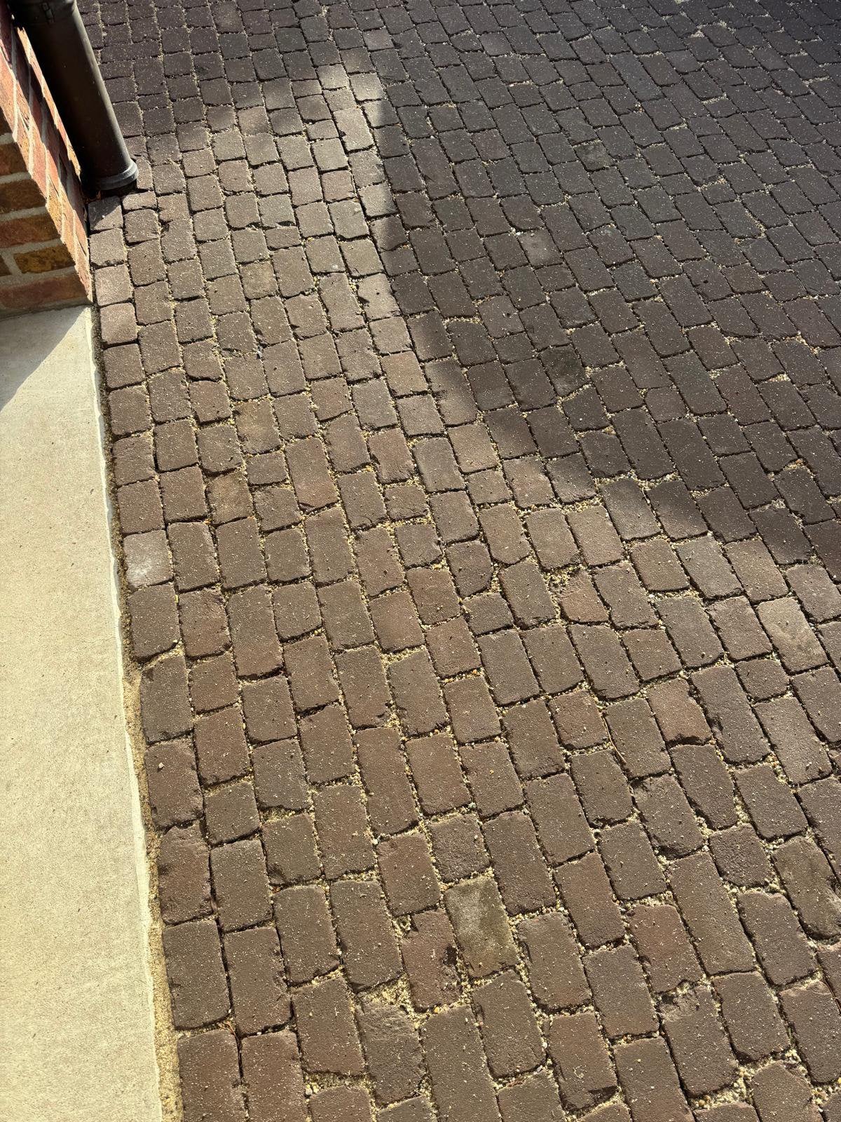 Gratis! Ongeveer 2m2 breuk hardgebakken klinkers straatwerk, Tuin en Terras, Tegels en Klinkers, Ophalen, Overige materialen, Klinkers