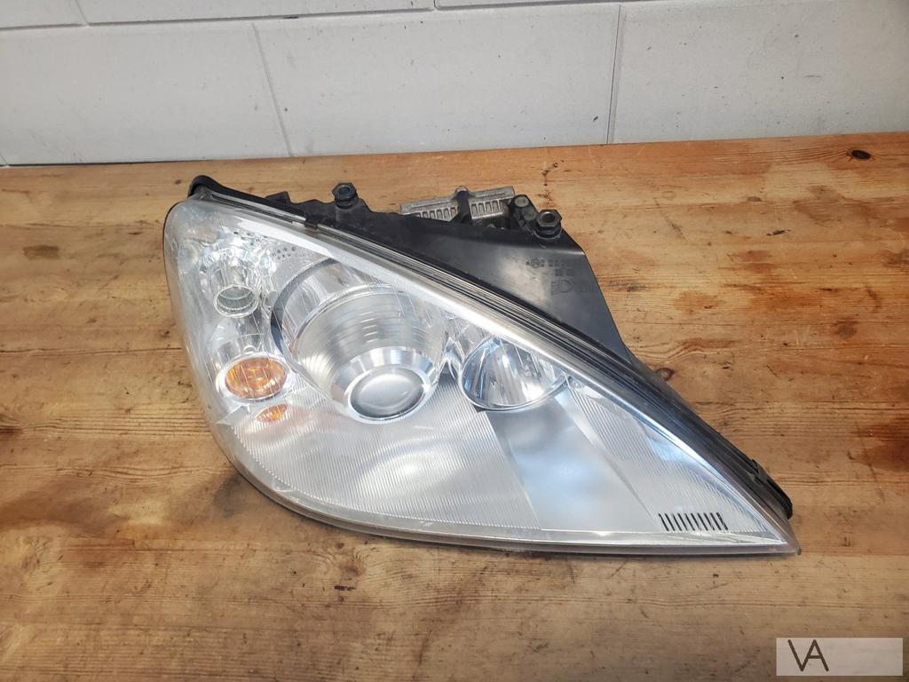 Ford Galaxy 2000 - 2006 xenon koplamp met module rechts €100, Auto-onderdelen, Verlichting, Gebruikt, -, -, Ophalen of Verzenden
