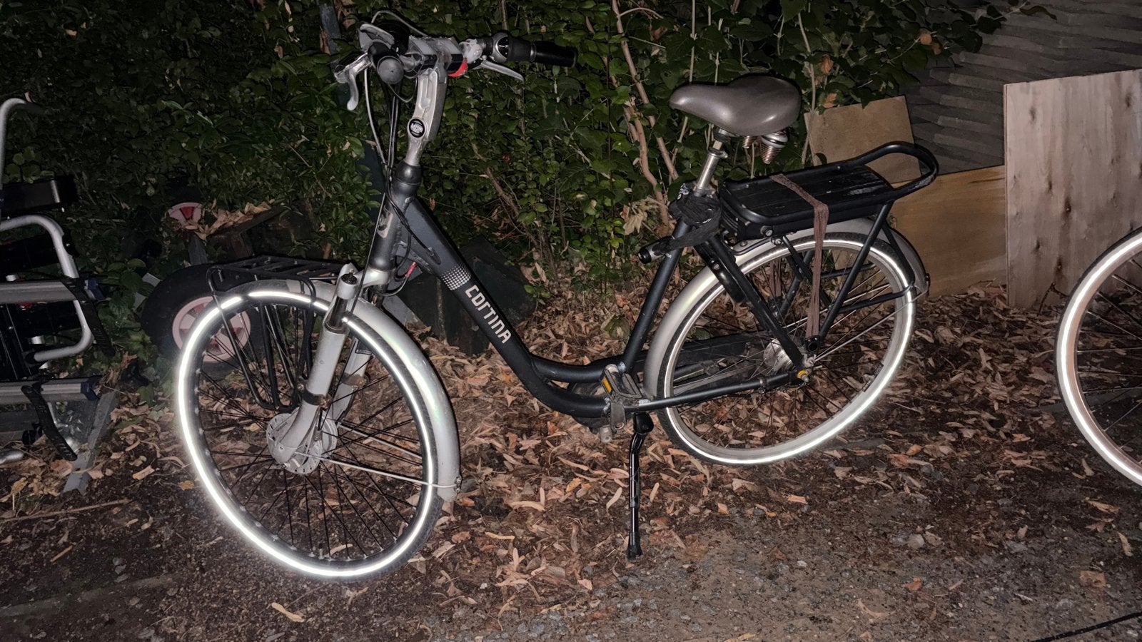 Cortina Ecomo 24v elektrische damesfiets - voor onderdelen, Ophalen, Minder dan 30 km per accu, Gebruikt, Cortina