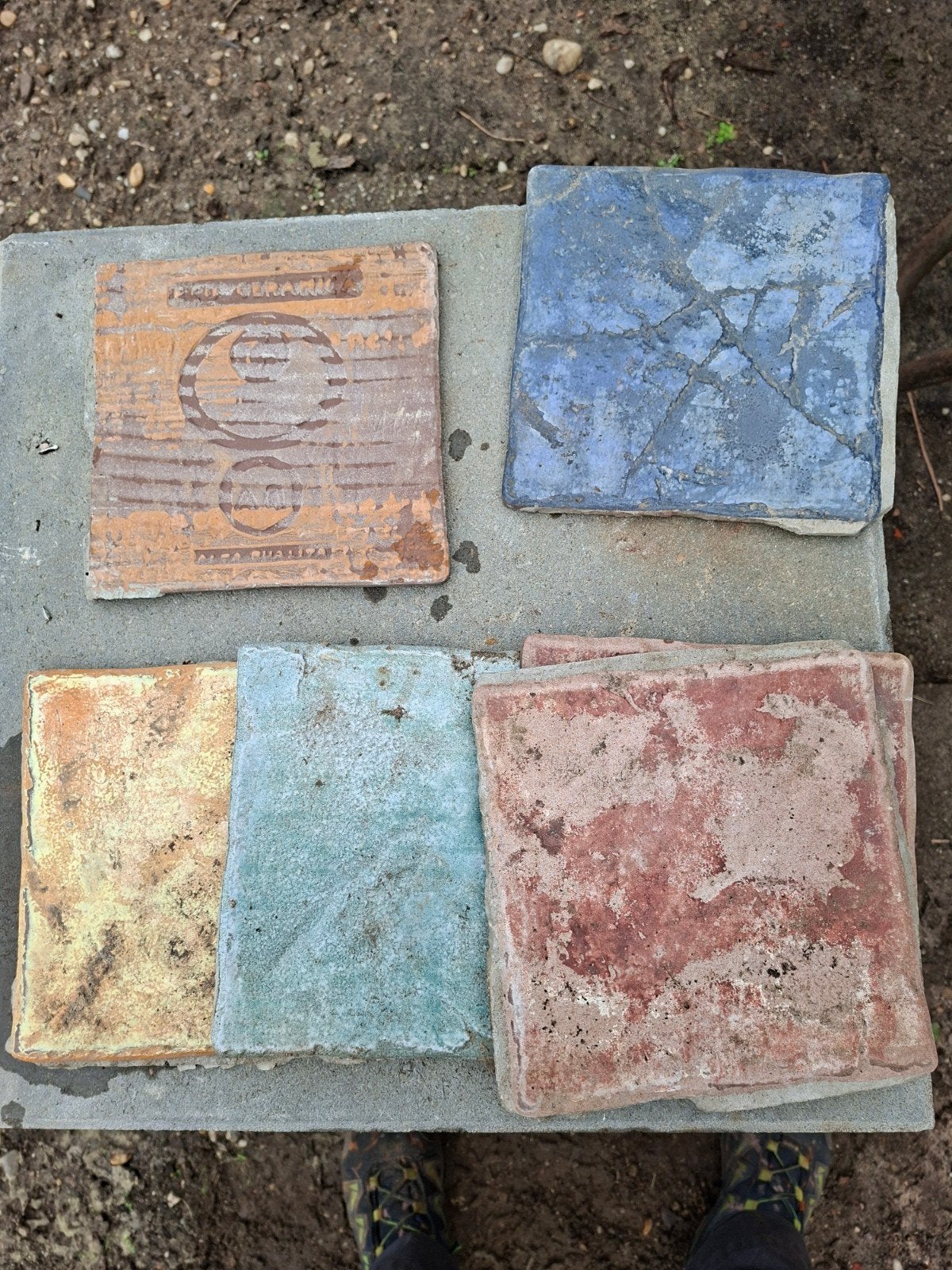 Oude terracotta tegels - diverse kleuren en maten, Ophalen, Gebruikt, Keramiek, 20 tot 40 cm